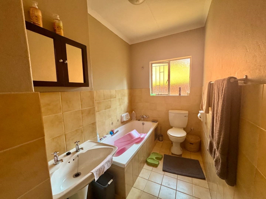 3 Bedroom Property for Sale in Moreleta Park Gauteng