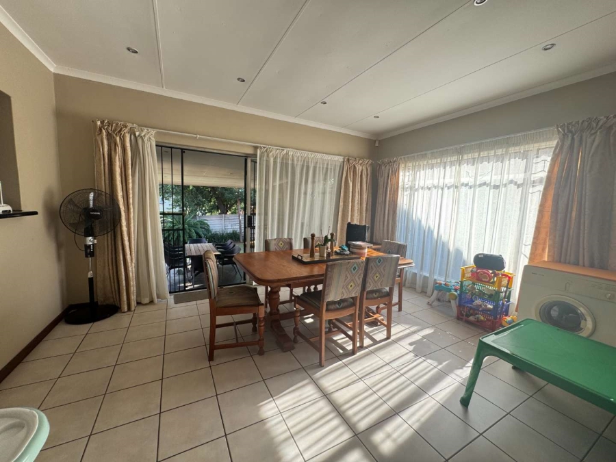 3 Bedroom Property for Sale in Moreleta Park Gauteng