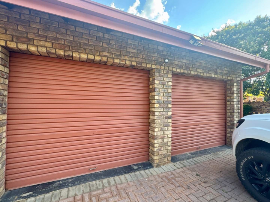 3 Bedroom Property for Sale in Moreleta Park Gauteng