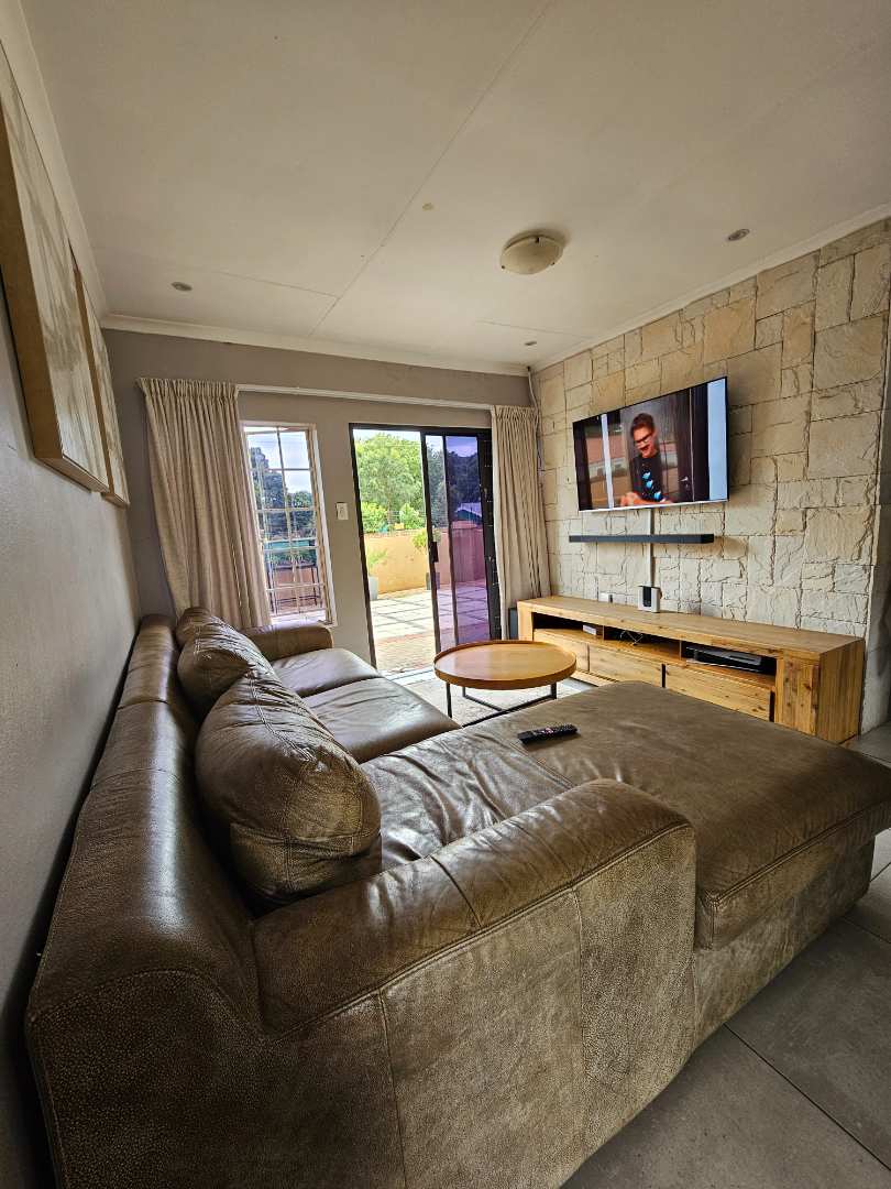 2 Bedroom Property for Sale in Eldorette Gauteng