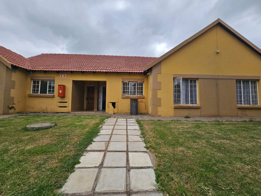 2 Bedroom Property for Sale in Eldorette Gauteng