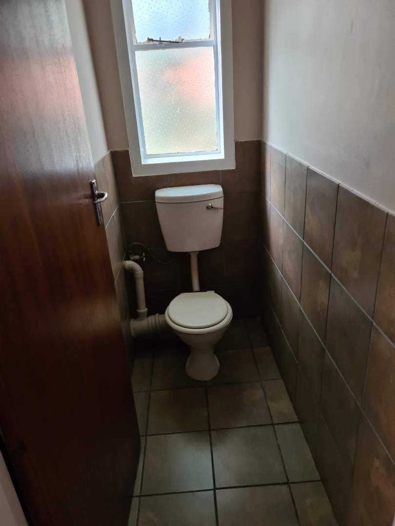 To Let 2 Bedroom Property for Rent in Annlin Gauteng