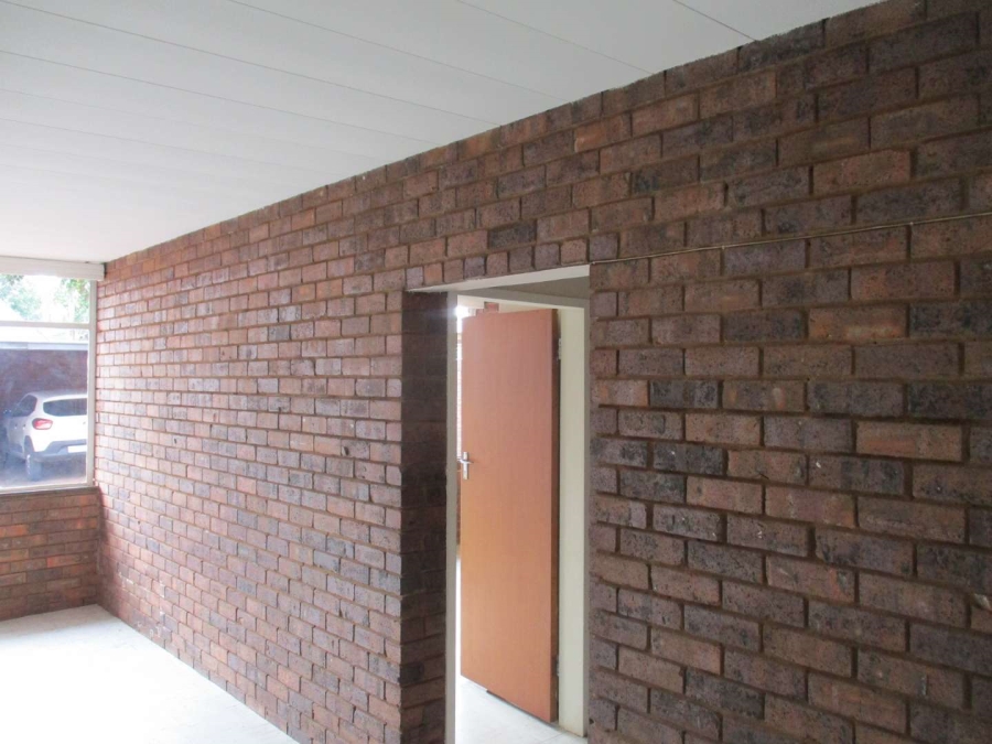 To Let 2 Bedroom Property for Rent in Annlin Gauteng