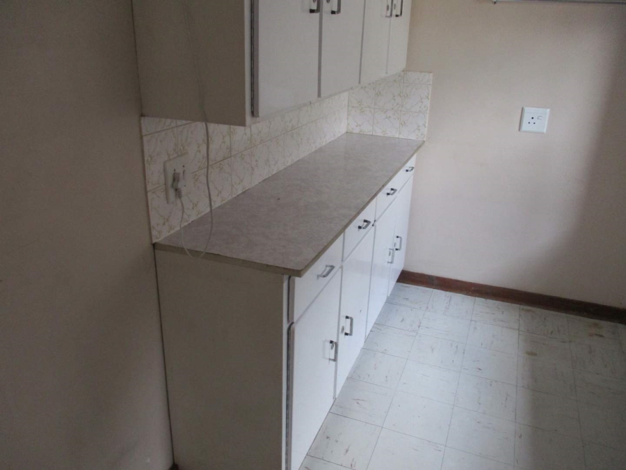 To Let 2 Bedroom Property for Rent in Annlin Gauteng