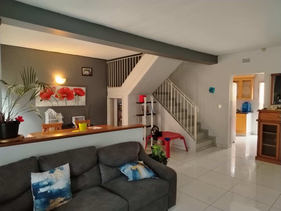 3 Bedroom Property for Sale in Meredale Gauteng