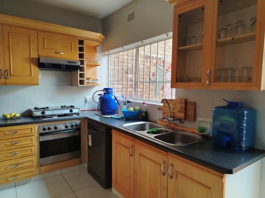 3 Bedroom Property for Sale in Meredale Gauteng