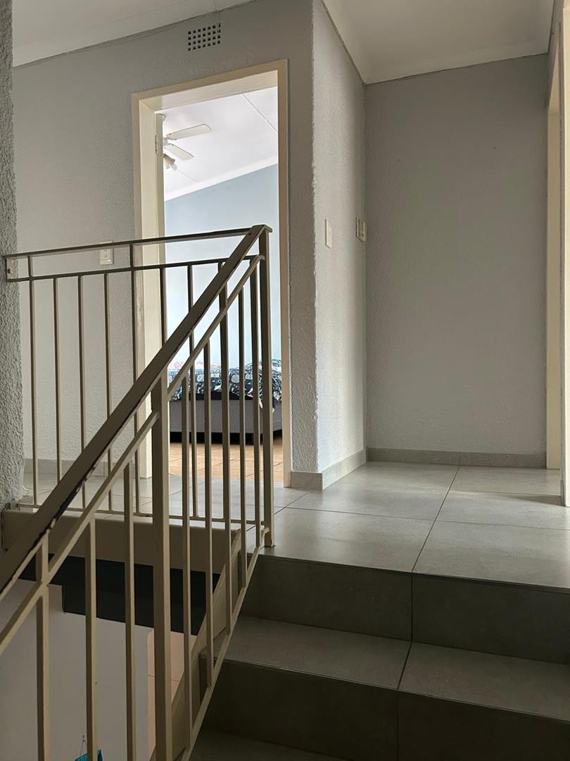 3 Bedroom Property for Sale in Meredale Gauteng