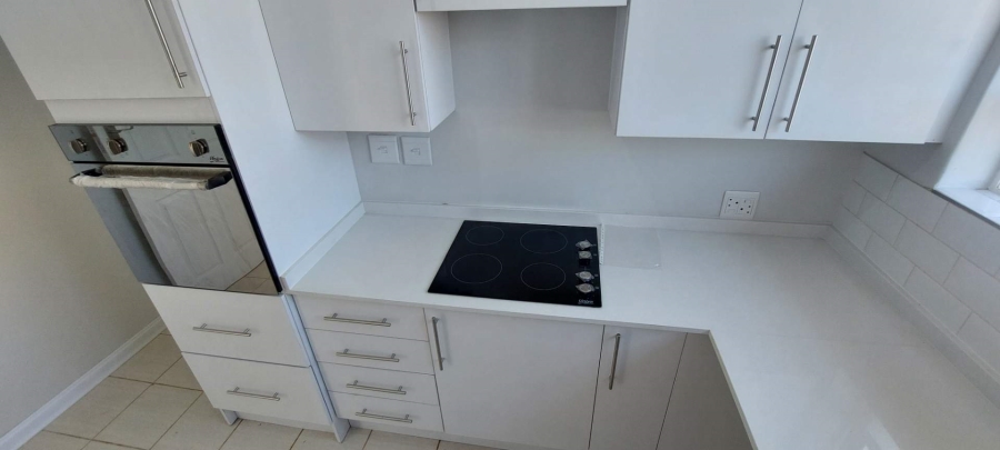 2 Bedroom Property for Sale in Brackenhurst Gauteng