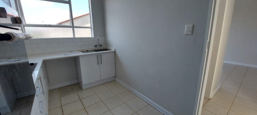 2 Bedroom Property for Sale in Brackenhurst Gauteng
