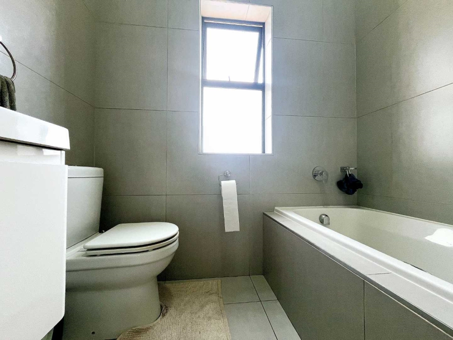 3 Bedroom Property for Sale in Equestria Gauteng