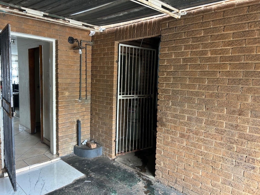 2 Bedroom Property for Sale in Proclamation Hill Gauteng