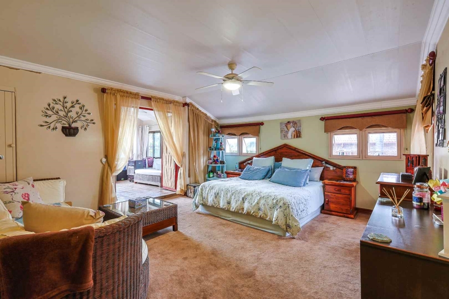 5 Bedroom Property for Sale in Erasmuskloof Gauteng