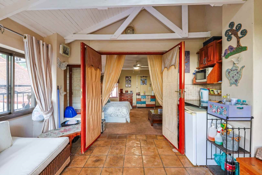 5 Bedroom Property for Sale in Erasmuskloof Gauteng