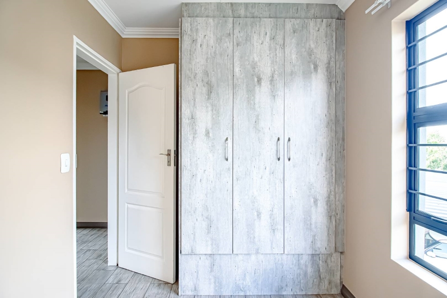 To Let 3 Bedroom Property for Rent in Rooihuiskraal North Gauteng