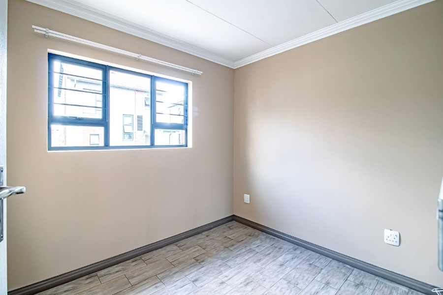To Let 3 Bedroom Property for Rent in Rooihuiskraal North Gauteng