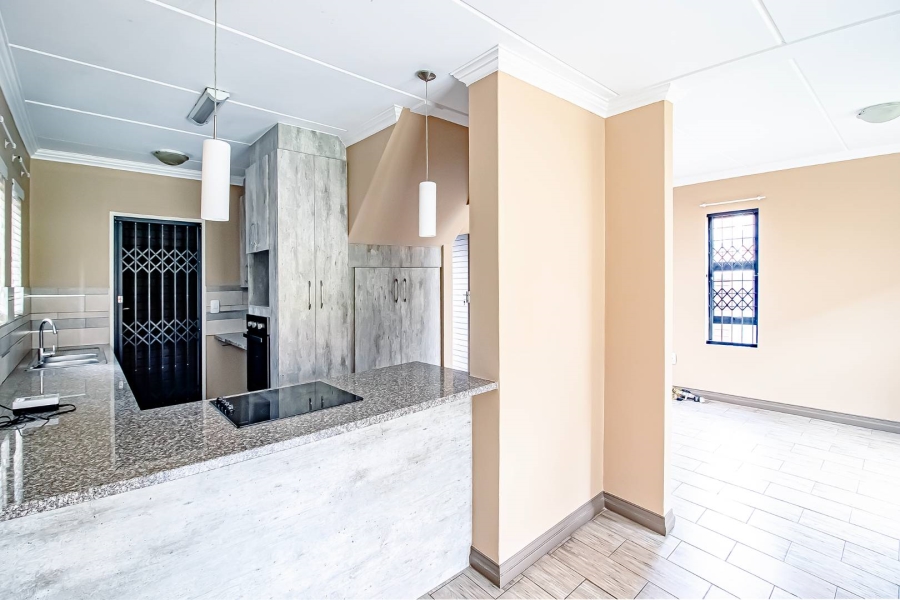 To Let 3 Bedroom Property for Rent in Rooihuiskraal North Gauteng