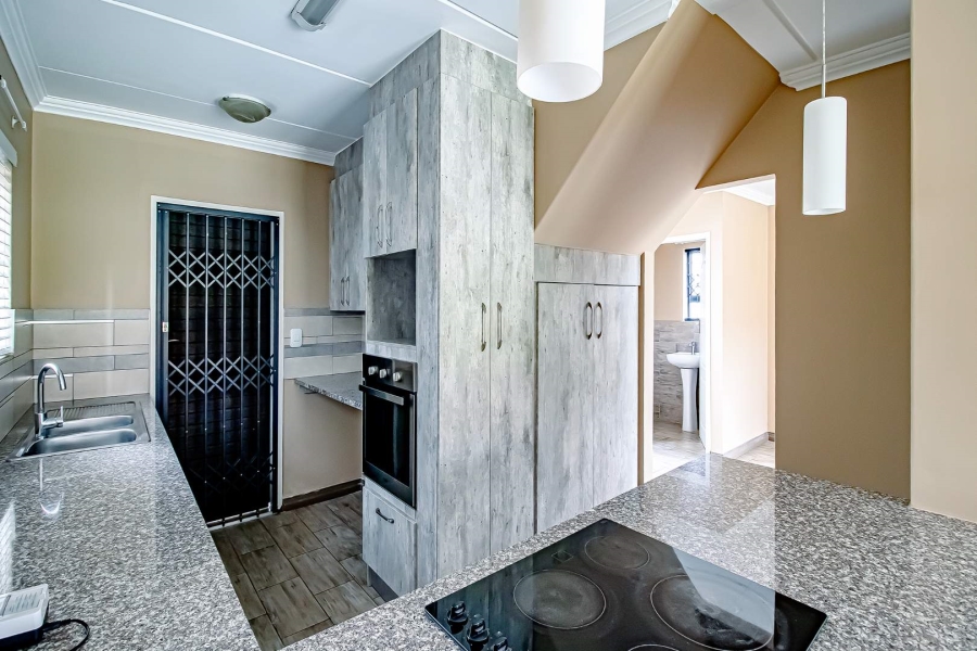 To Let 3 Bedroom Property for Rent in Rooihuiskraal North Gauteng