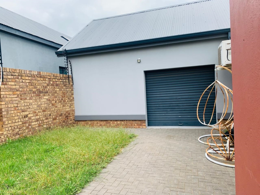 3 Bedroom Property for Sale in Roodeplaat Gauteng