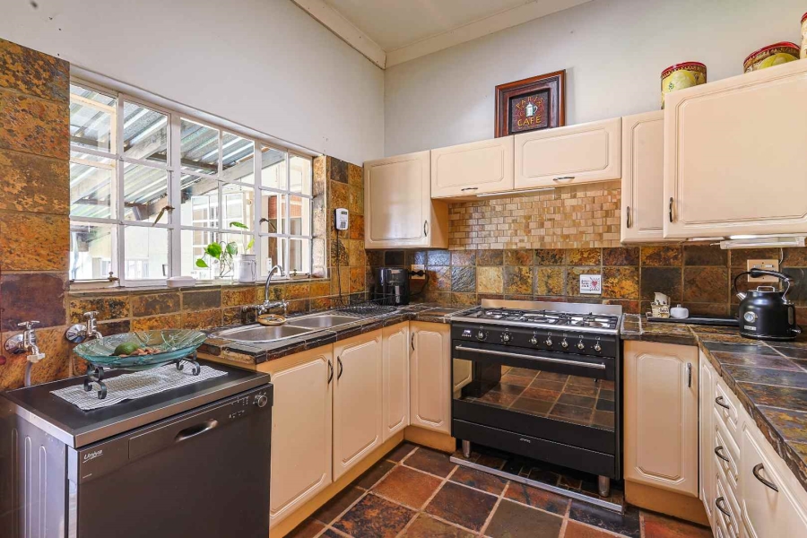 4 Bedroom Property for Sale in Moreleta Park Gauteng