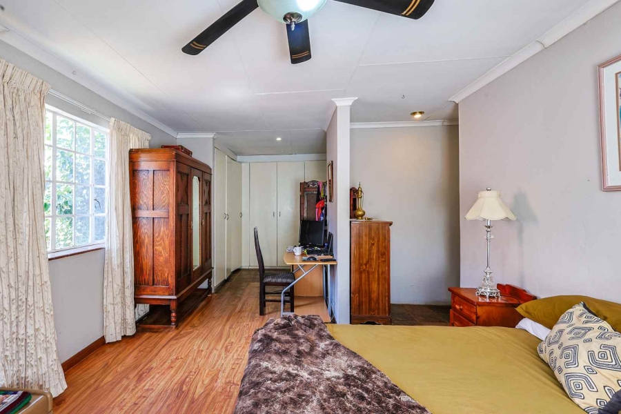 4 Bedroom Property for Sale in Moreleta Park Gauteng