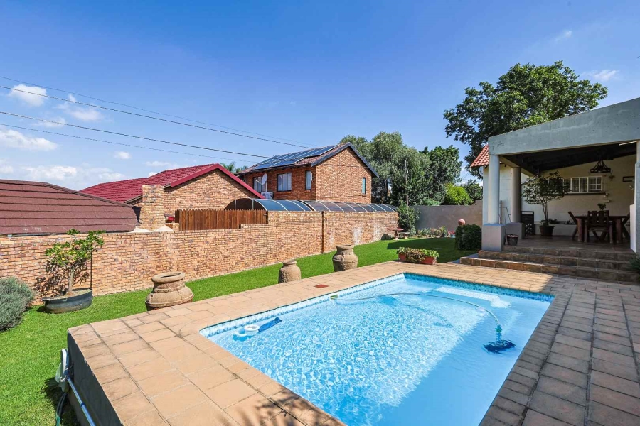 4 Bedroom Property for Sale in Moreleta Park Gauteng