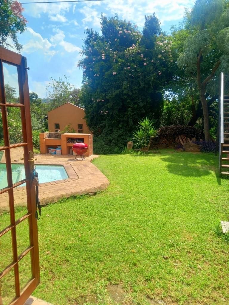 To Let 1 Bedroom Property for Rent in Morningside Manor Gauteng