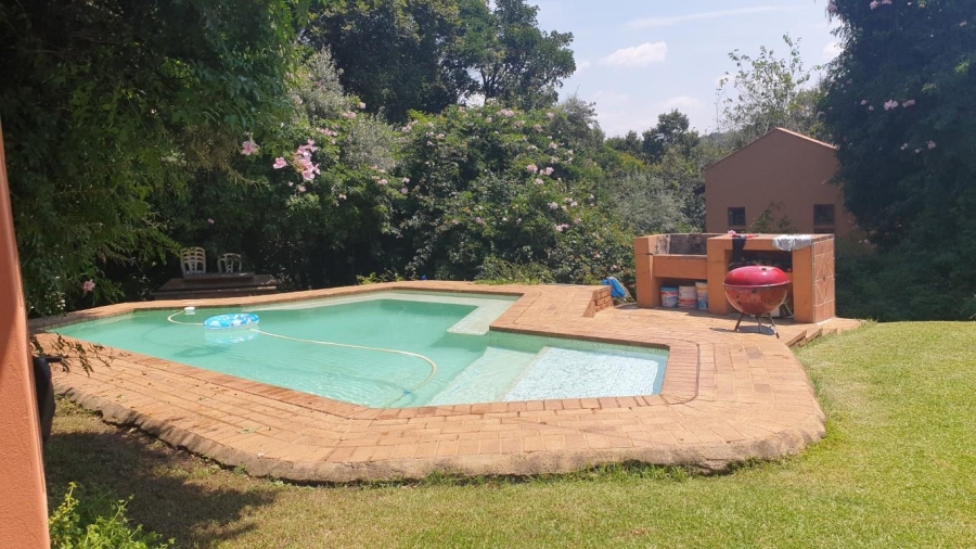 To Let 1 Bedroom Property for Rent in Morningside Manor Gauteng