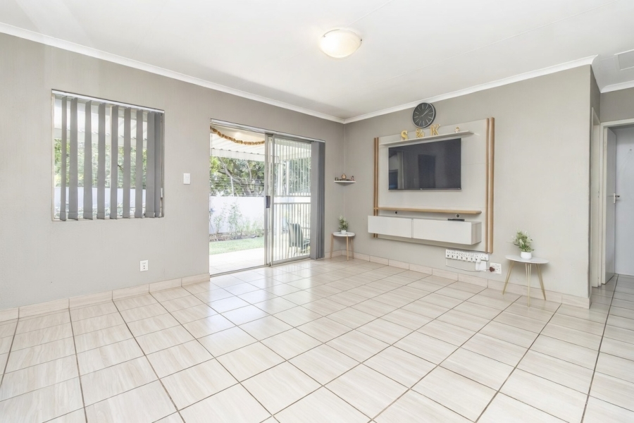 2 Bedroom Property for Sale in Northwold Gauteng