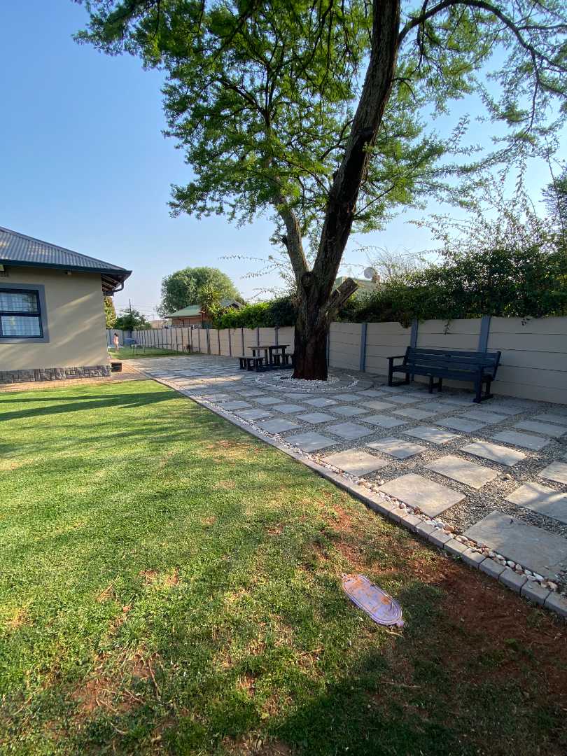 3 Bedroom Property for Sale in Horison Gauteng