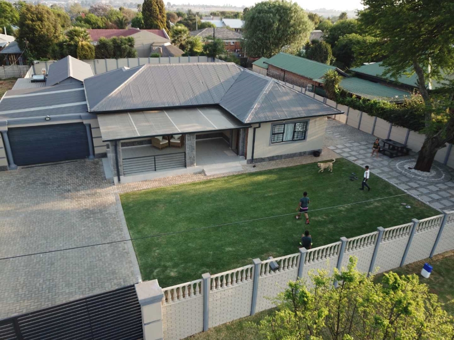 3 Bedroom Property for Sale in Horison Gauteng