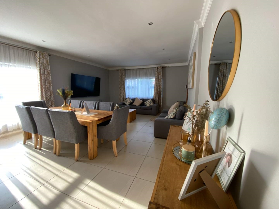 3 Bedroom Property for Sale in Horison Gauteng