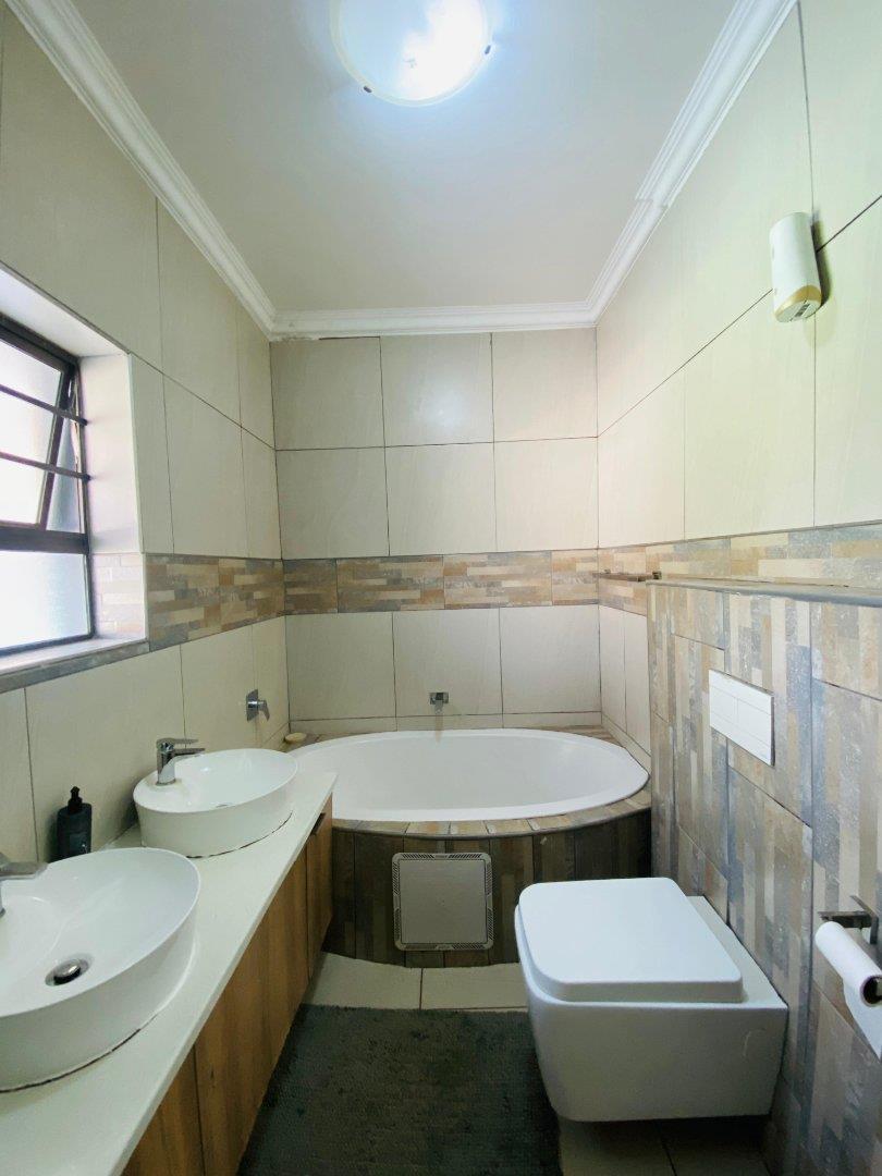 3 Bedroom Property for Sale in Horison Gauteng