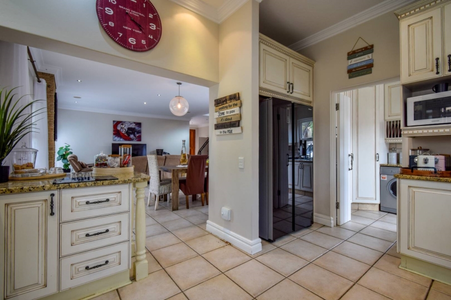 To Let 4 Bedroom Property for Rent in Muckleneuk Gauteng