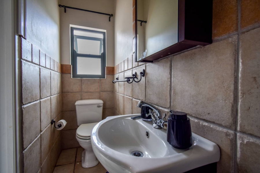 To Let 4 Bedroom Property for Rent in Muckleneuk Gauteng