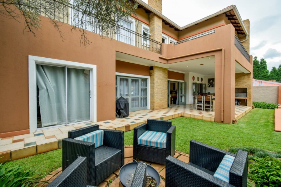 To Let 4 Bedroom Property for Rent in Muckleneuk Gauteng