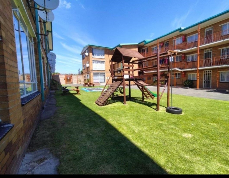 2 Bedroom Property for Sale in Elsburg Gauteng