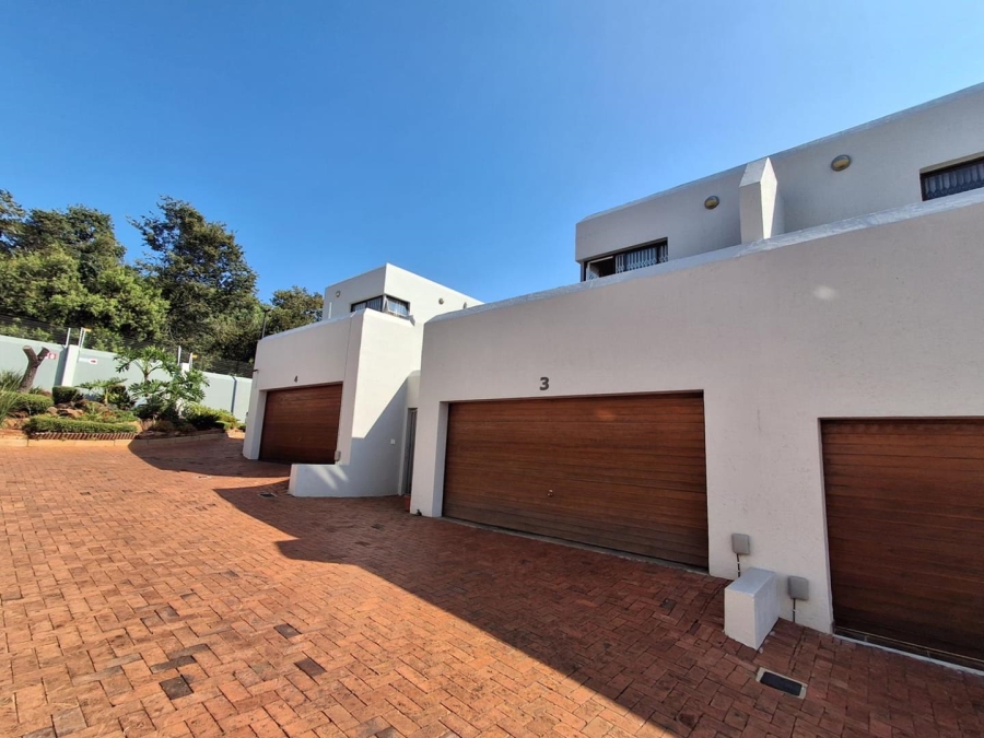 3 Bedroom Property for Sale in Glenvista Gauteng
