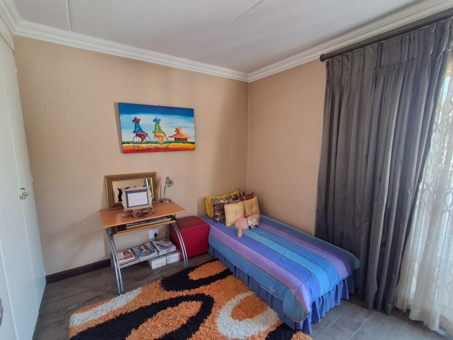 3 Bedroom Property for Sale in Glenvista Gauteng
