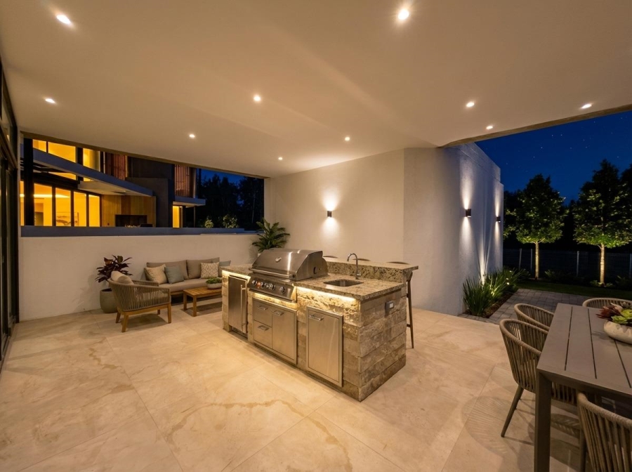 4 Bedroom Property for Sale in Eye of Africa Gauteng