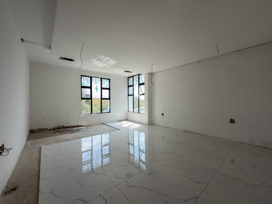 4 Bedroom Property for Sale in Eye of Africa Gauteng