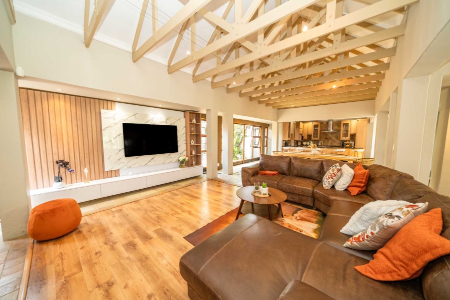 3 Bedroom Property for Sale in Glen Marais Gauteng