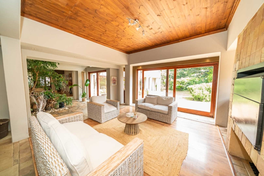 3 Bedroom Property for Sale in Glen Marais Gauteng