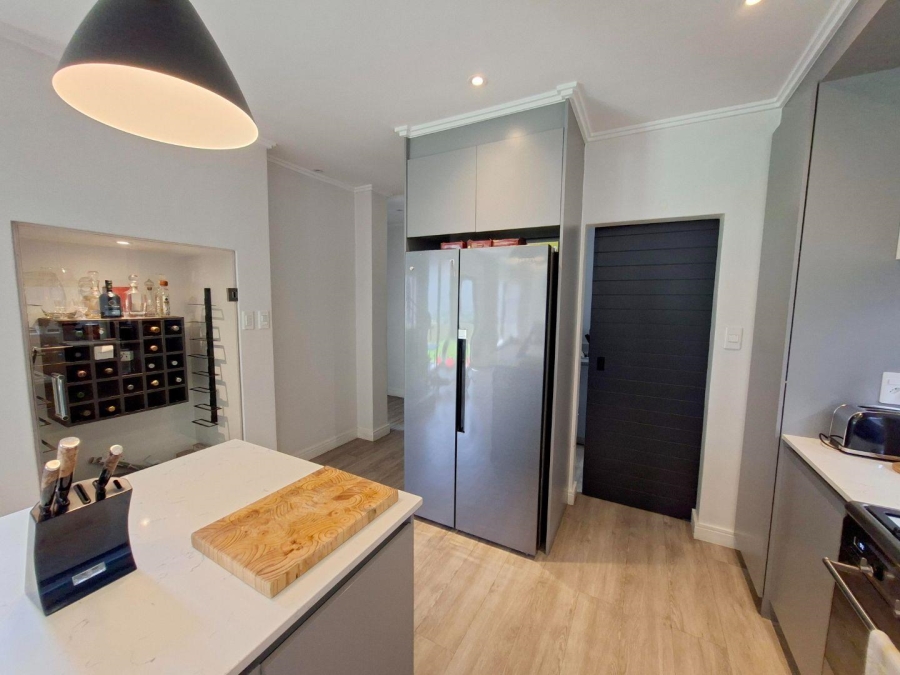 To Let 3 Bedroom Property for Rent in Bryanston Gauteng