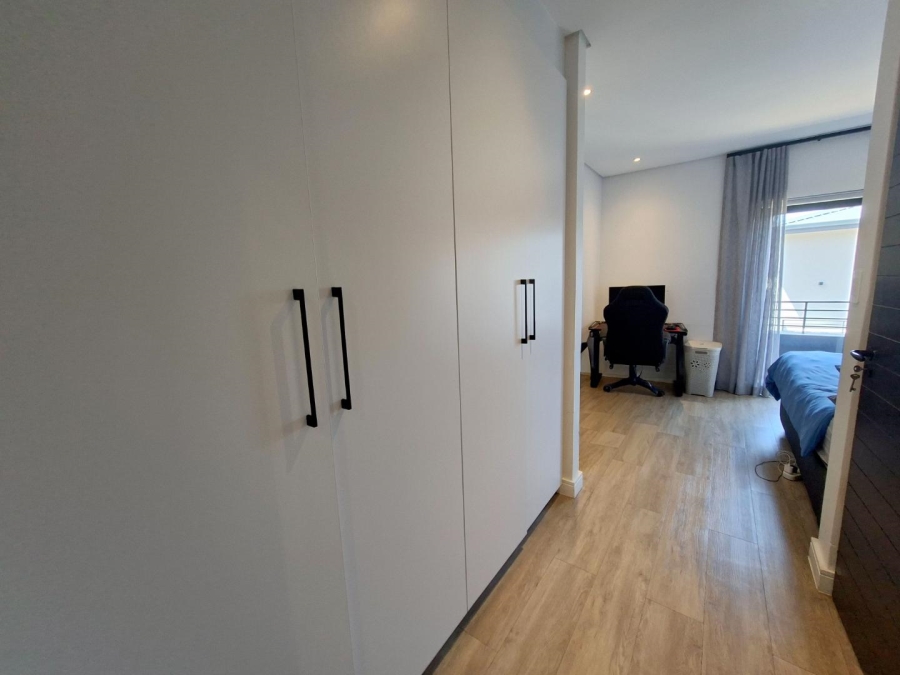 To Let 3 Bedroom Property for Rent in Bryanston Gauteng