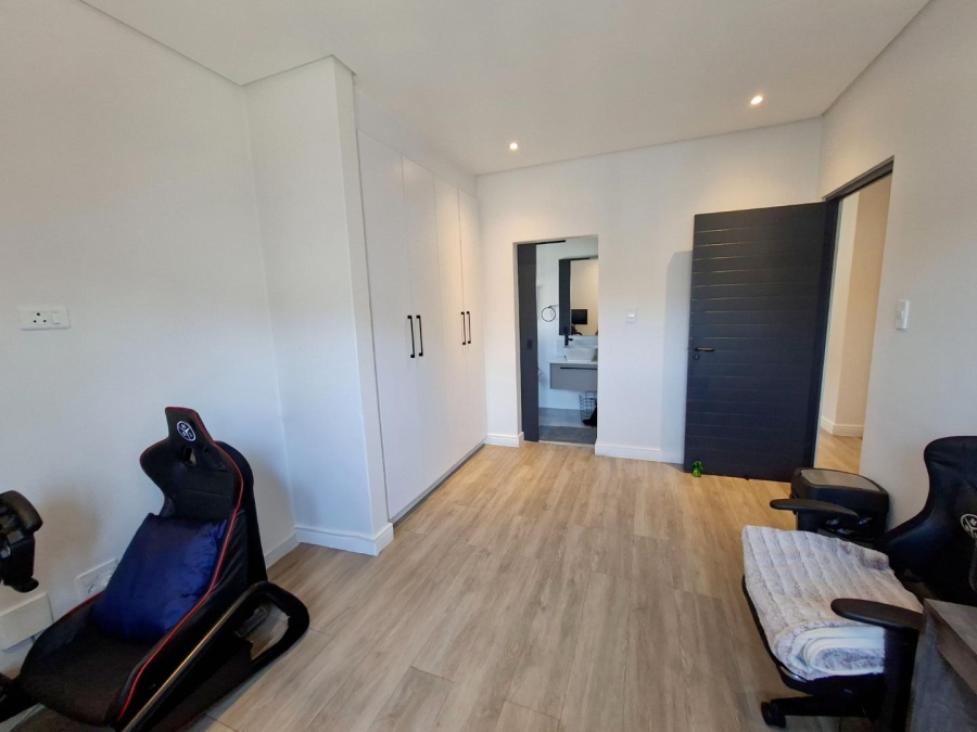 To Let 3 Bedroom Property for Rent in Bryanston Gauteng