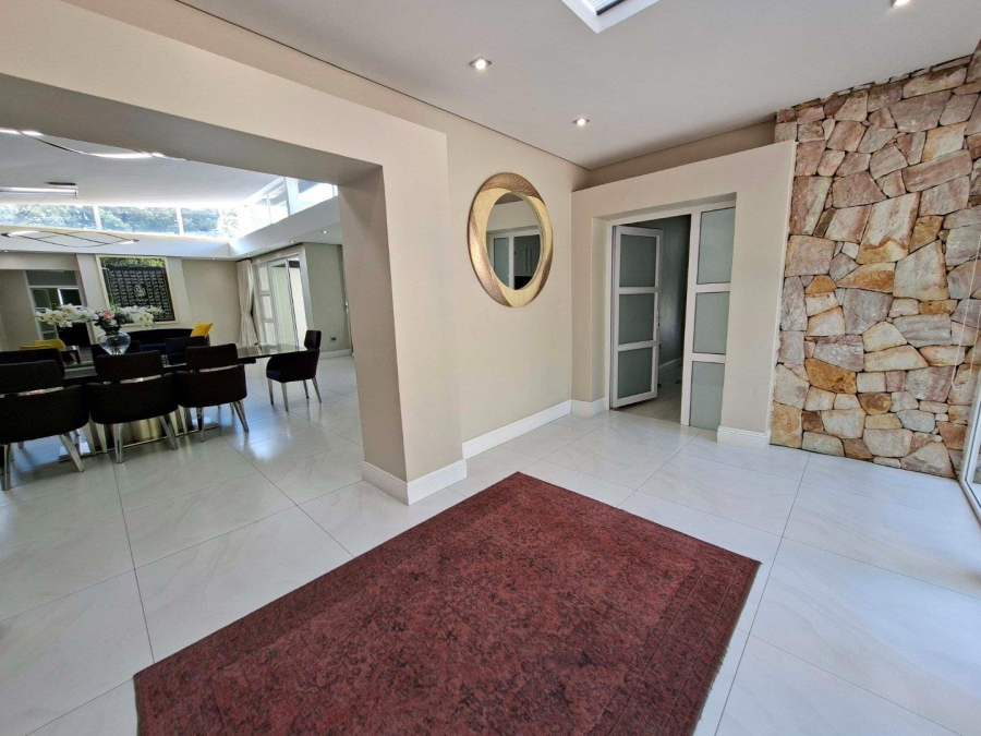 To Let 3 Bedroom Property for Rent in Hurlingham Gauteng