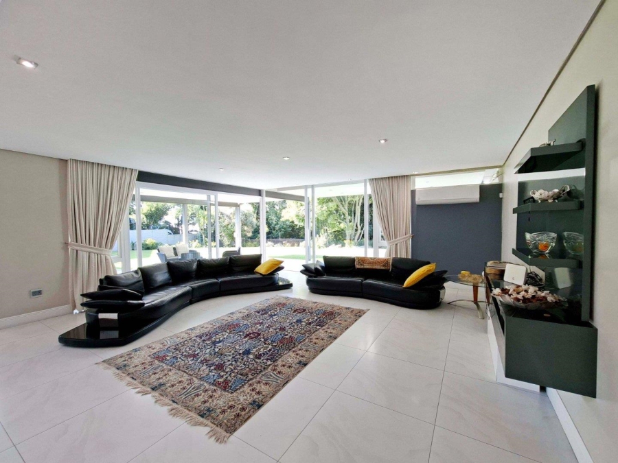 To Let 3 Bedroom Property for Rent in Hurlingham Gauteng