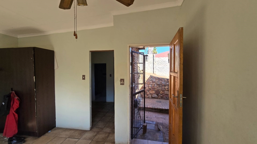 4 Bedroom Property for Sale in Sinoville Gauteng