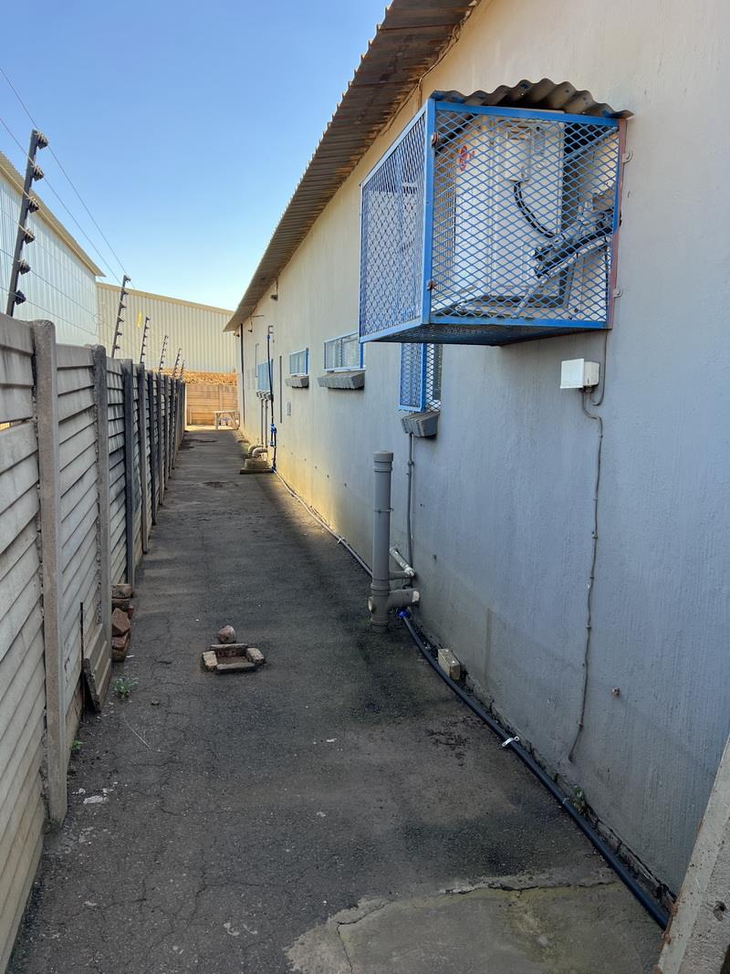 Commercial Property for Sale in Rosslyn Gauteng