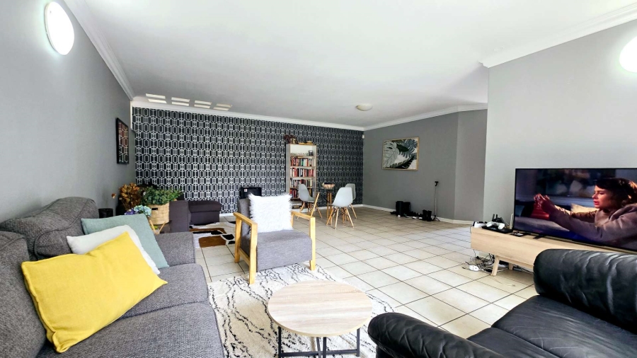 3 Bedroom Property for Sale in Waterkloof Glen Gauteng